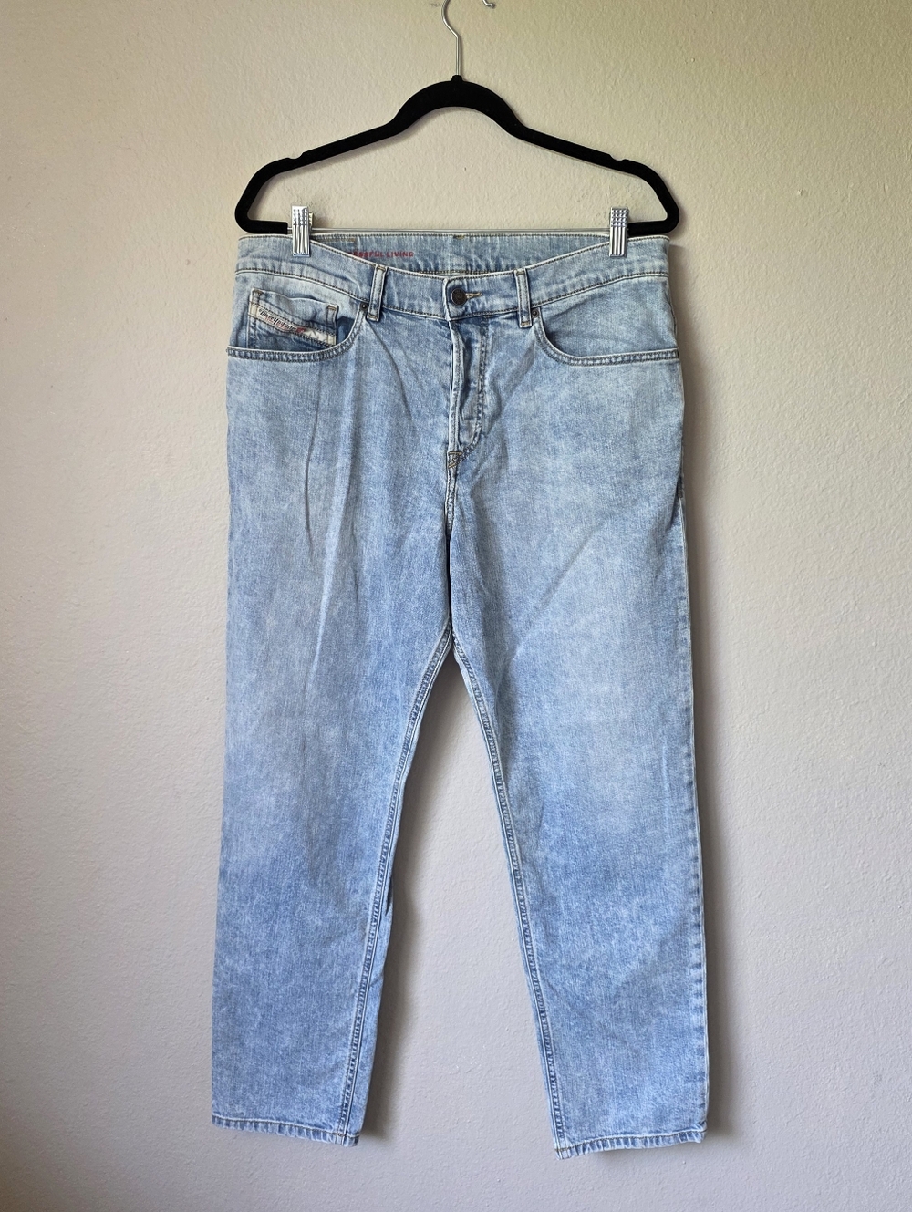 Mens Diesel Industries Light Wash Jeans Size 33